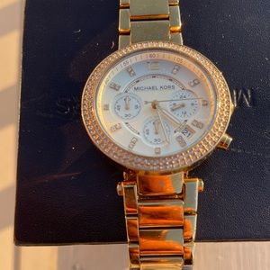 Beautiful Michael Kors gold watch used
